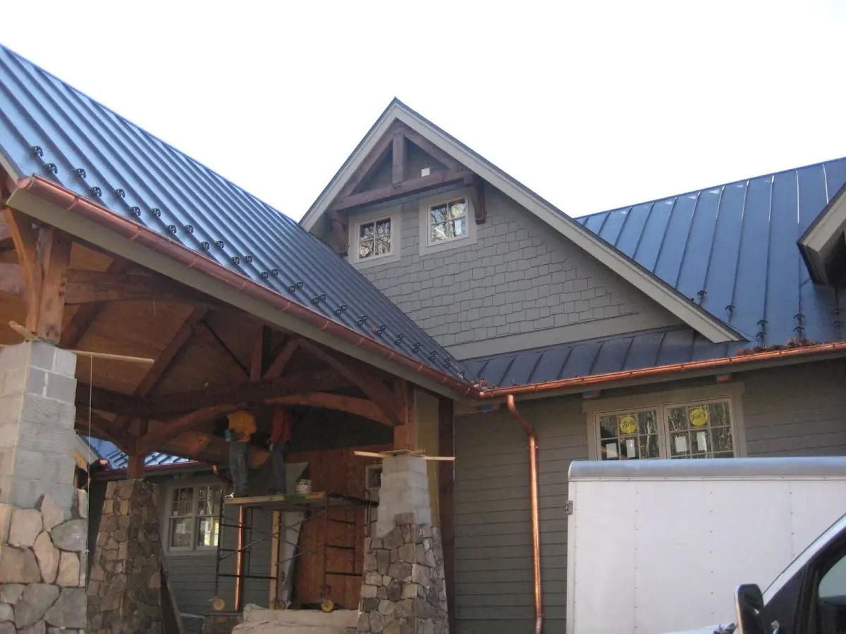 Craftsman Roofing team delivering quality roofing work in Four Corners